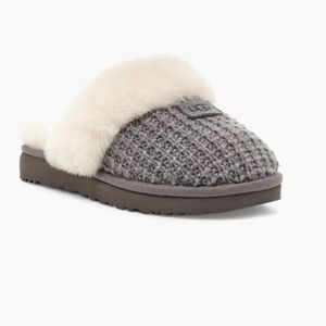 UGG Cozy Slipper